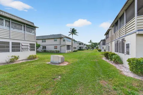 117 Brittany C Delray Beach FL 33446