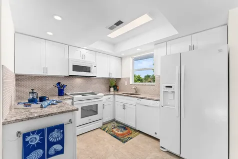 1810 New Palm Way Boynton Beach FL 33435