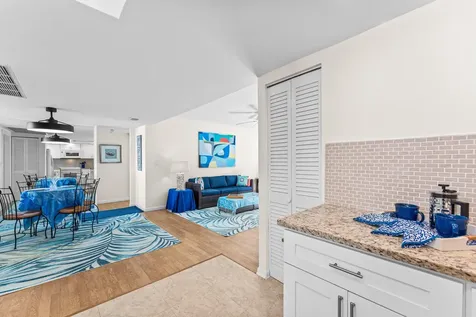1810 New Palm Way Boynton Beach FL 33435
