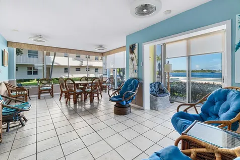 1810 New Palm Way Boynton Beach FL 33435