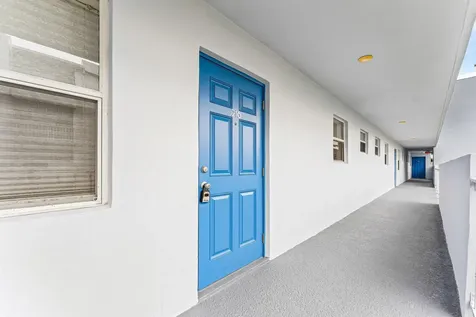 1810 New Palm Way Boynton Beach FL 33435