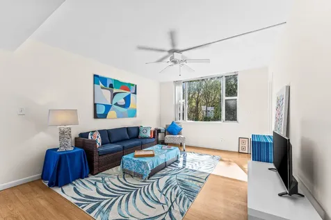 1810 New Palm Way Boynton Beach FL 33435