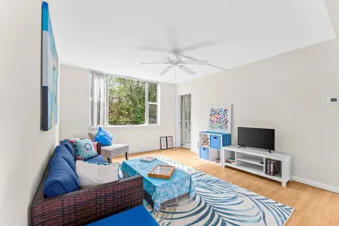 1810 New Palm Way Boynton Beach FL 33435