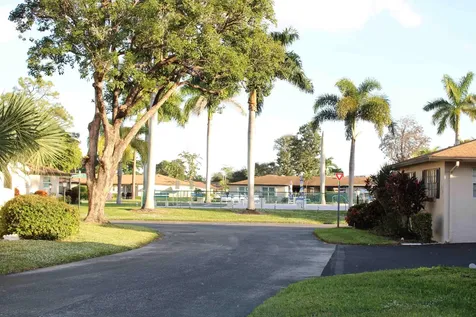 521 Sandpiper Circle Delray Beach FL 33445