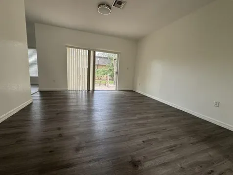 209 Talia Circle Palm Springs FL 33461