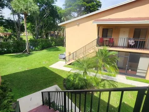 6013 10th Avenue Greenacres FL 33463