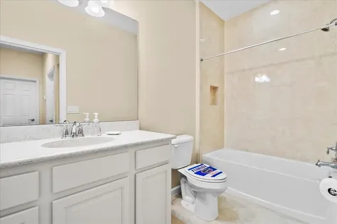 12842 Sw Lake Fern Circle Port Saint Lucie FL 34987