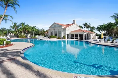 12842 Sw Lake Fern Circle Port Saint Lucie FL 34987