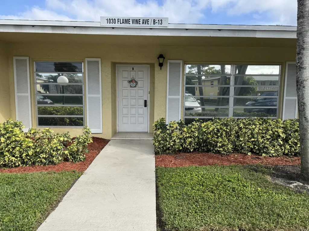 1030 W Flame Vine Avenue Delray Beach FL 33445
