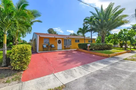 7050 Raleigh Street Hollywood FL 33024