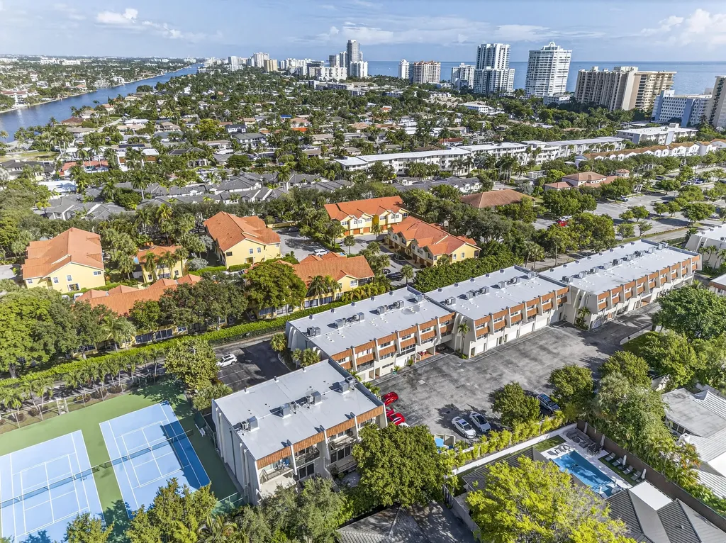 5555 N Ocean Boulevard Lauderdale By The Sea FL 33308