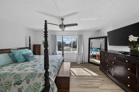 5555 N Ocean Boulevard Lauderdale By The Sea FL 33308