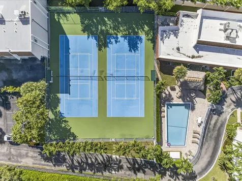 5555 N Ocean Boulevard Lauderdale By The Sea FL 33308