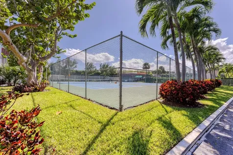 5555 N Ocean Boulevard Lauderdale By The Sea FL 33308