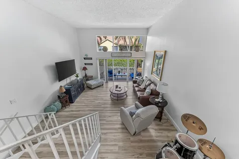 5555 N Ocean Boulevard Lauderdale By The Sea FL 33308