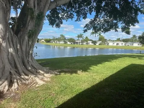 5195 Nicholas Drive West Palm Beach FL 33417