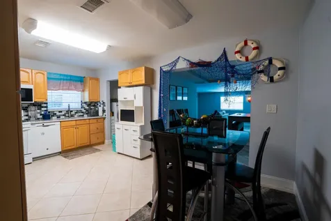 4386 Bamboo Drive Palm Beach Gardens FL 33410