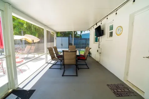 4386 Bamboo Drive Palm Beach Gardens FL 33410