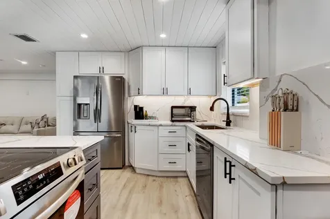 320 NW 3rd Avenue Delray Beach FL 33444