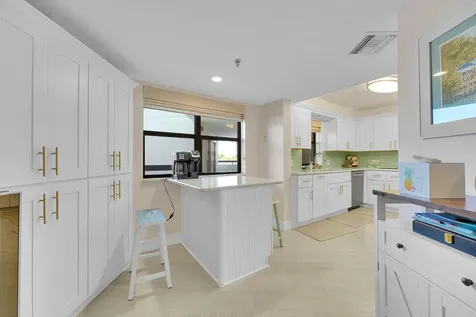 19800 Sandpointe Bay Drive Tequesta FL 33469