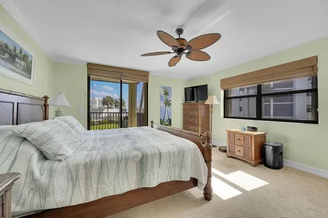 19800 Sandpointe Bay Drive Tequesta FL 33469
