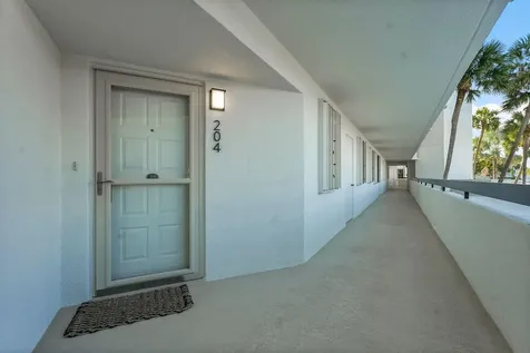 19800 Sandpointe Bay Drive Tequesta FL 33469
