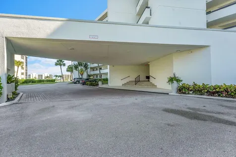 19800 Sandpointe Bay Drive Tequesta FL 33469