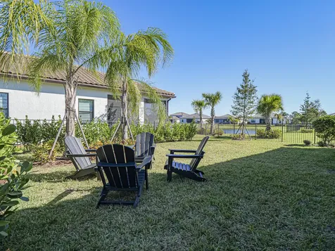 781 Se Courances Drive Port Saint Lucie FL 34984