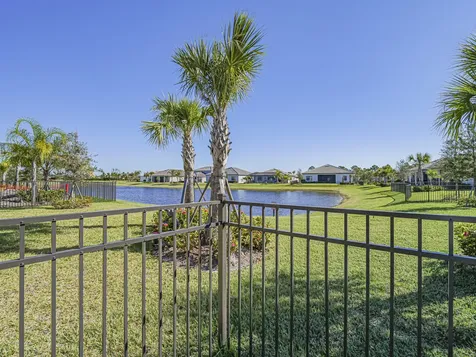 781 Se Courances Drive Port Saint Lucie FL 34984
