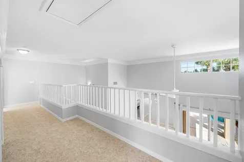 8 Windsor Lane Palm Beach Gardens FL 33418