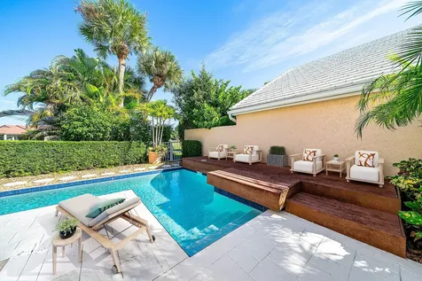 8 Windsor Lane Palm Beach Gardens FL 33418