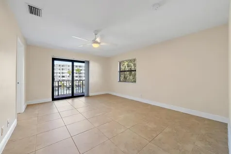 135 Shore Court North Palm Beach FL 33408