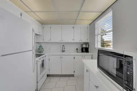 336 Dorset H Boca Raton FL 33434