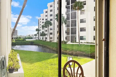 19800 Sandpointe Bay Drive Tequesta FL 33469