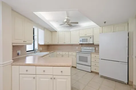 19800 Sandpointe Bay Drive Tequesta FL 33469