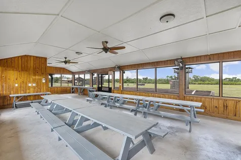 32801 Us Highway 441 Okeechobee FL 34972