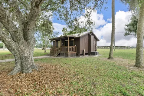 32801 Us Highway 441 Okeechobee FL 34972