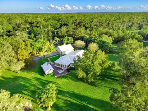 32801 Us Highway 441 Okeechobee FL 34972