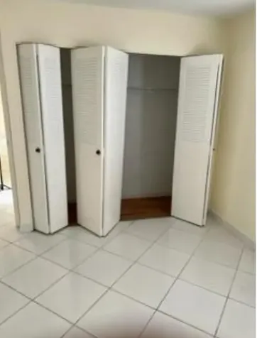 193 Saxony Delray Beach FL 33446