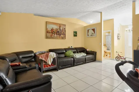 3053 Se Wake Road Port Saint Lucie FL 34984