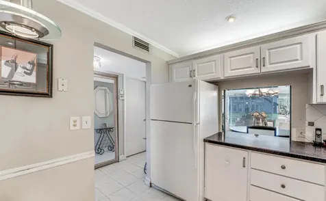 33 Abbey Lane Delray Beach FL 33446