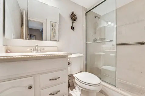 33 Abbey Lane Delray Beach FL 33446