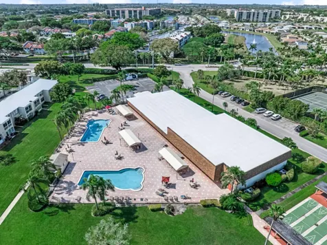 33 Abbey Lane Delray Beach FL 33446