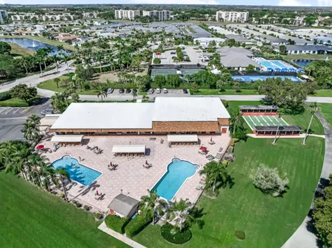 33 Abbey Lane Delray Beach FL 33446