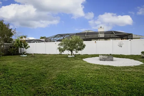 1149 Se Menores Avenue Port Saint Lucie FL 34952