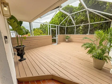 8911 Sw 197th Street Cutler Bay FL 33157