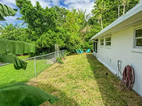 8911 Sw 197th Street Cutler Bay FL 33157