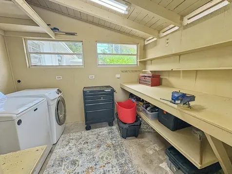 8911 Sw 197th Street Cutler Bay FL 33157