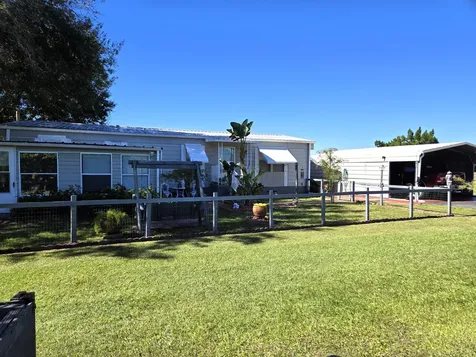 1176 Pylant Drive Moore Haven FL 33471