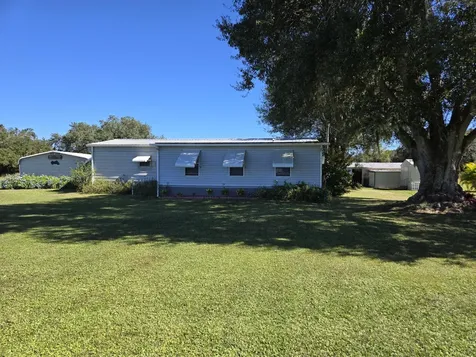 1176 Pylant Drive Moore Haven FL 33471